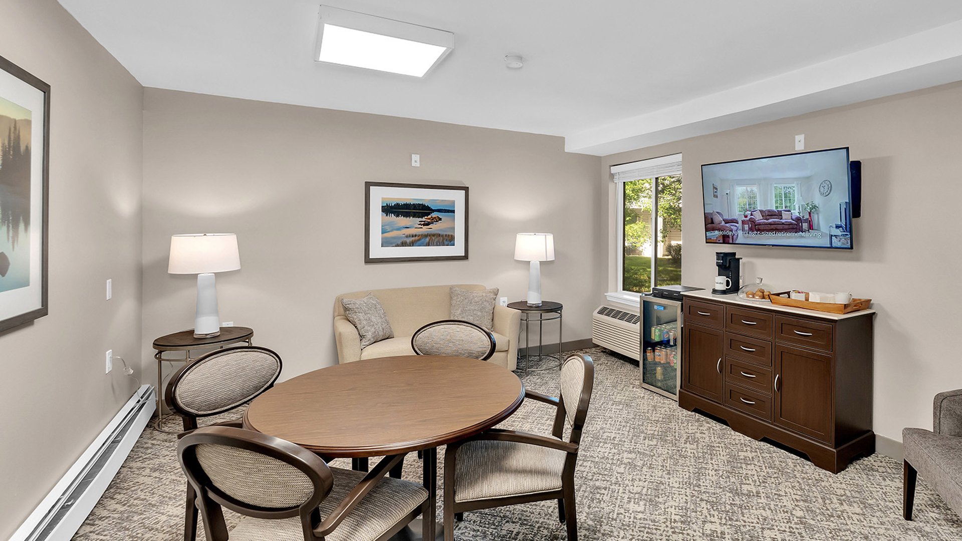 System.Collections.Generic.List`1[AFS.Common.Models.Photo] - Image 4