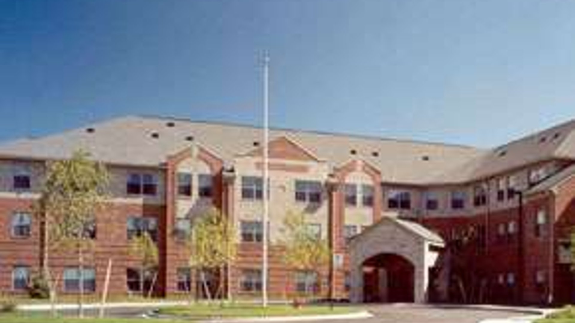 System.Collections.Generic.List`1[AFS.Common.Models.Photo] - Image 1