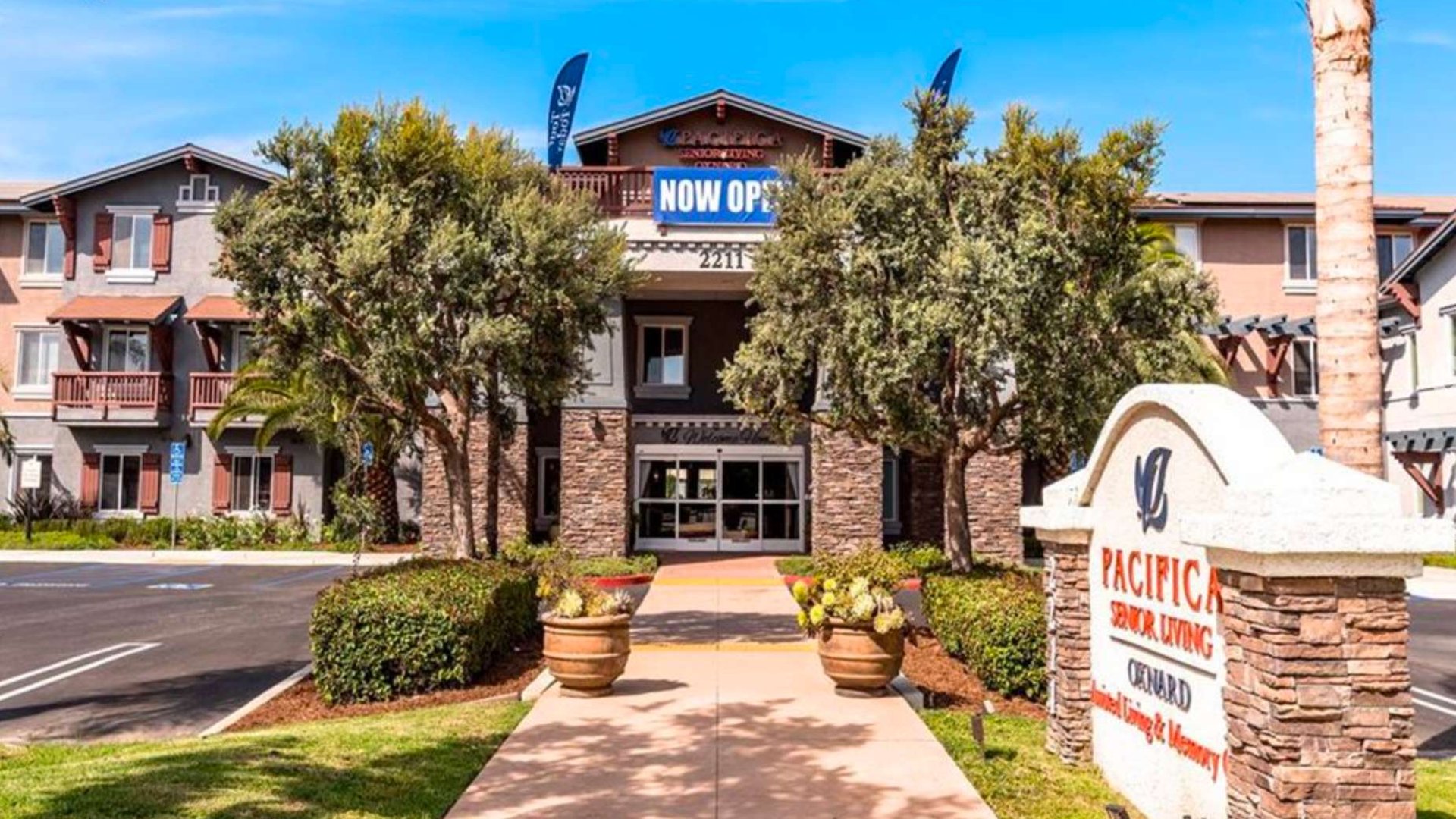 System.Collections.Generic.List`1[AFS.Common.Models.Photo] - Image 1