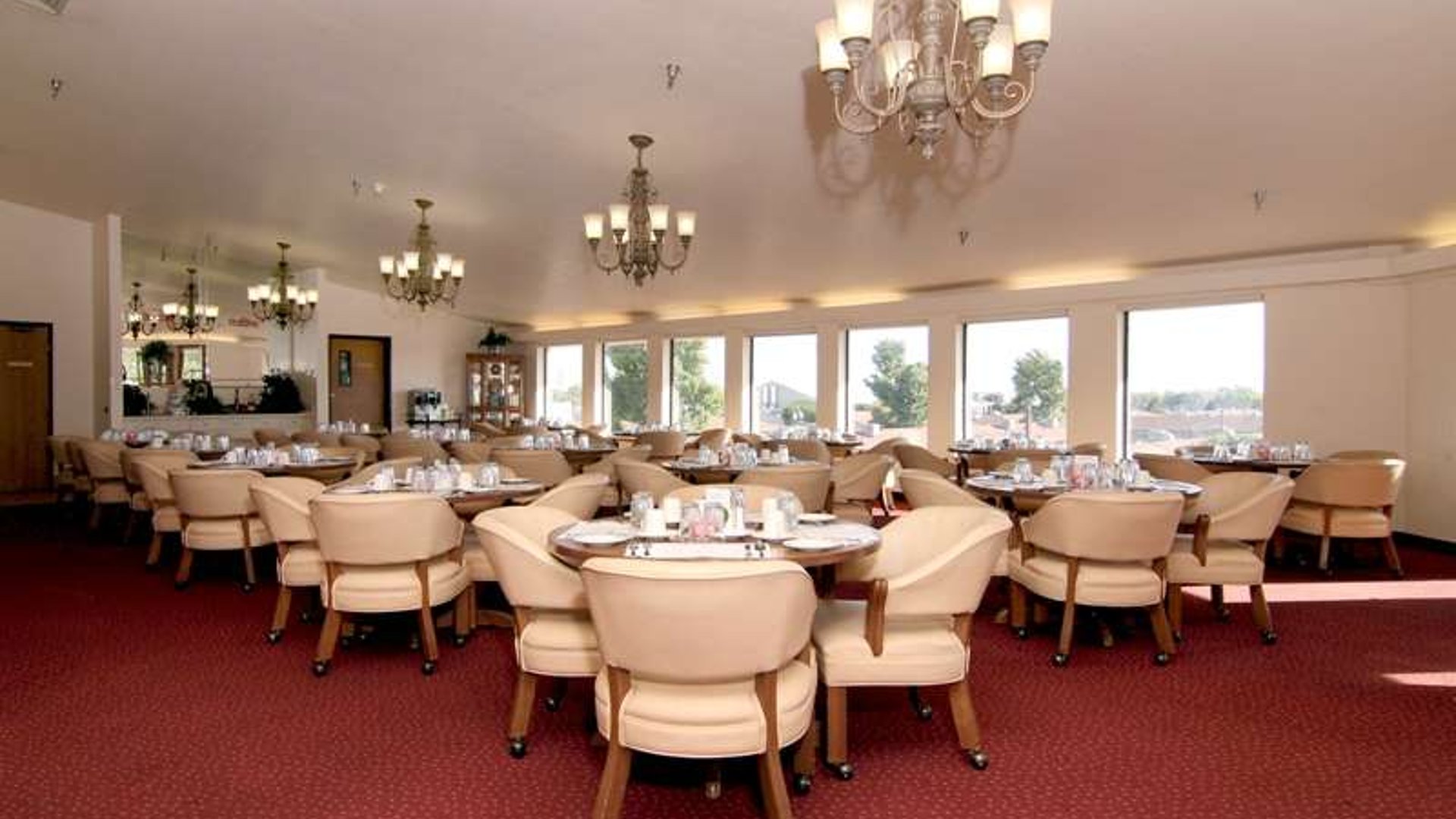 System.Collections.Generic.List`1[AFS.Common.Models.Photo] - Image 3