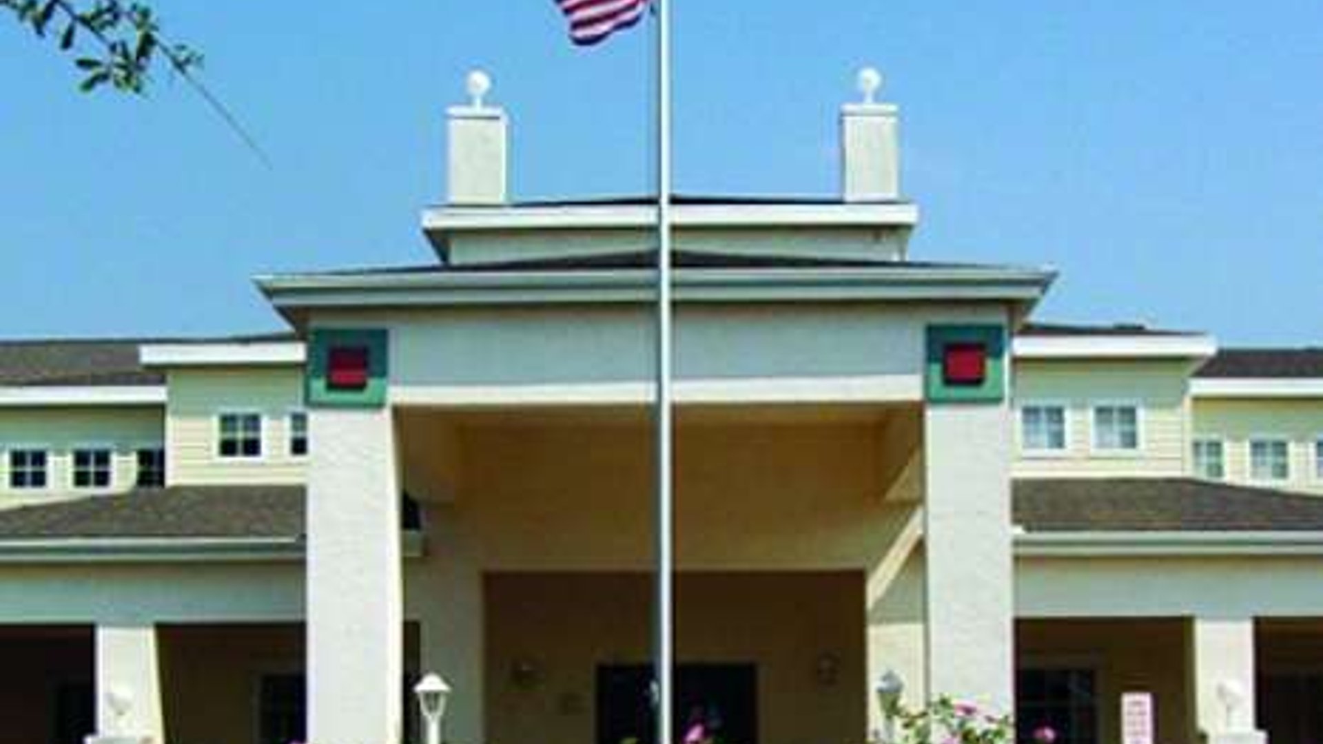 System.Collections.Generic.List`1[AFS.Common.Models.Photo] - Image 1