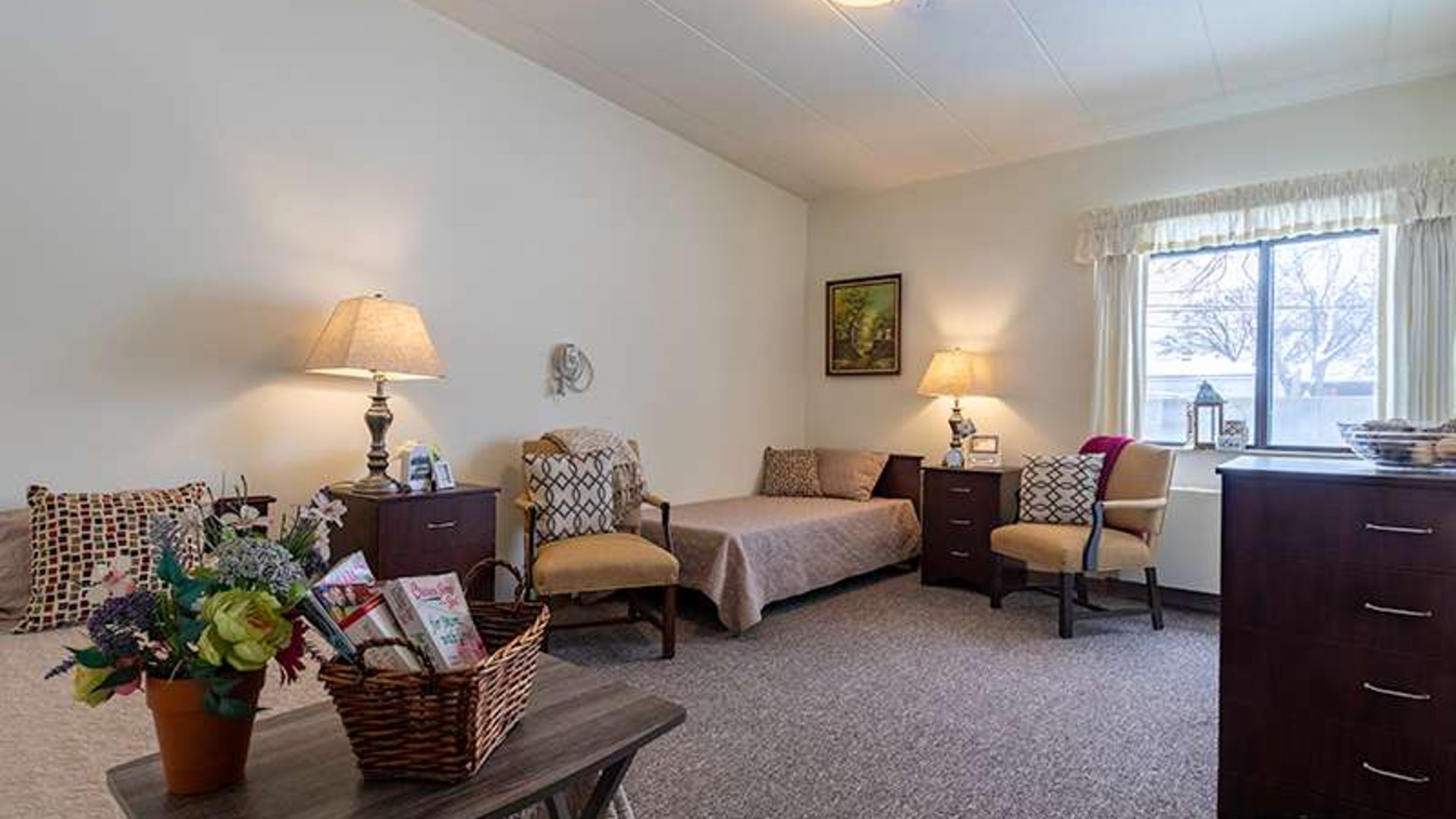 System.Collections.Generic.List`1[AFS.Common.Models.Photo] - Image 5