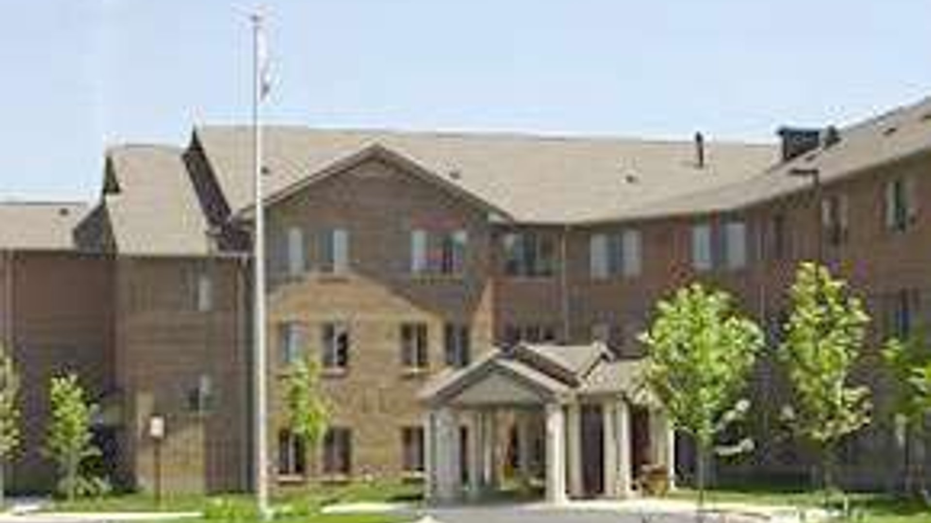 System.Collections.Generic.List`1[AFS.Common.Models.Photo] - Image 1