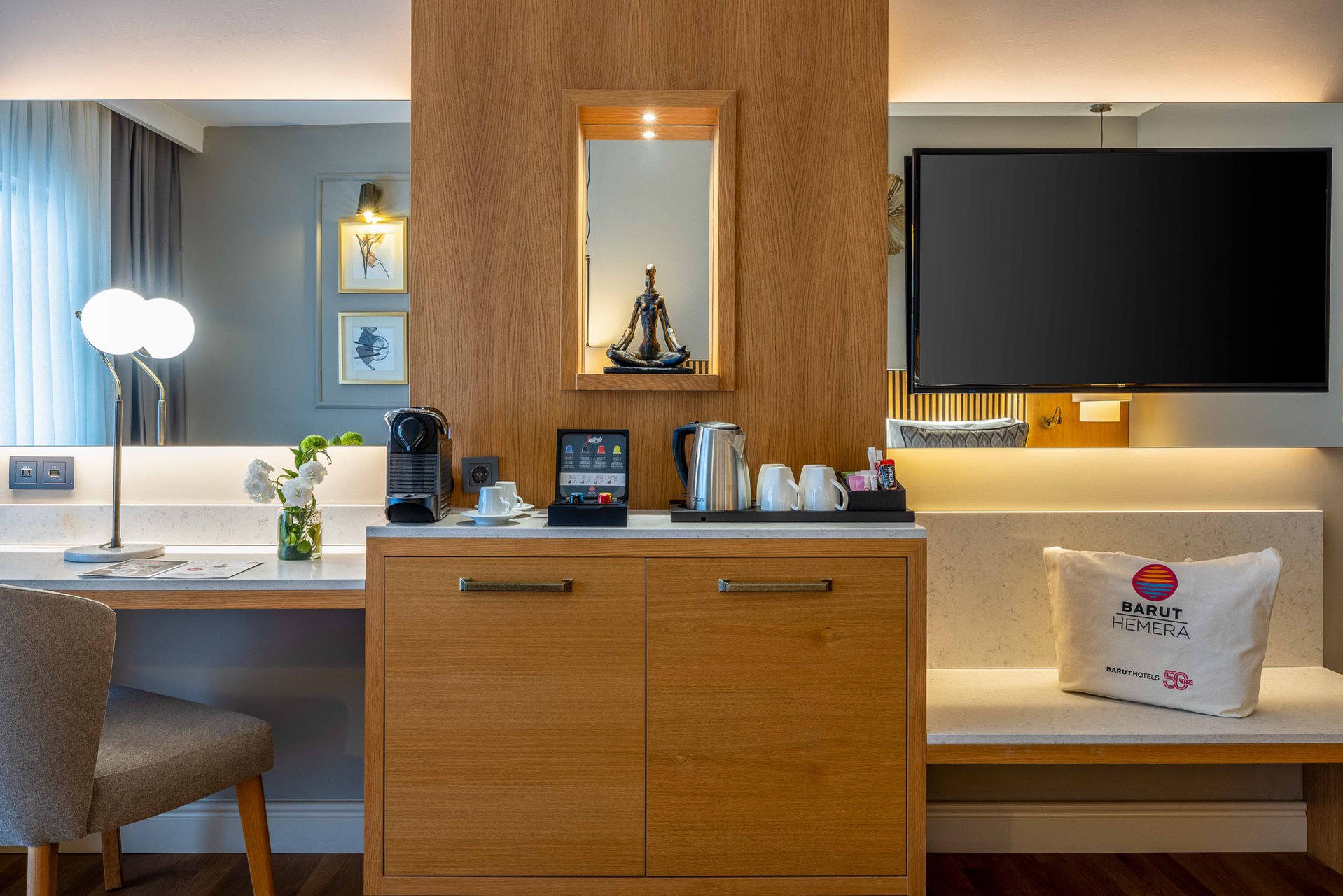 Deluxe Bahçe Manzaralı Oda