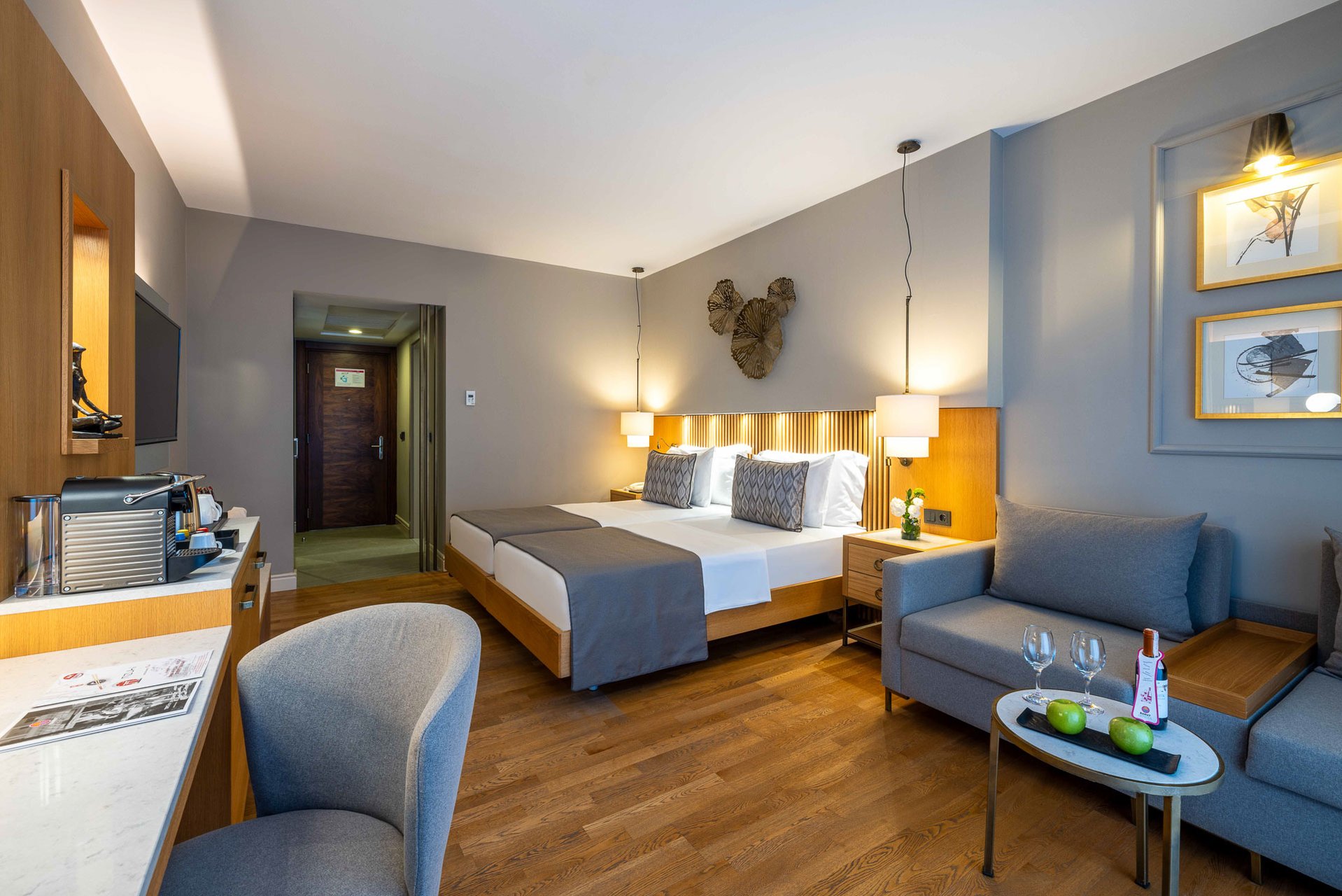 Deluxe Bahçe Manzaralı Oda