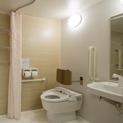 green_rich_hotels_kyoto_eki_minami_-_accessible_room__-_toilet green_rich_hotels_kyoto_eki_minami_-_accessible_room__-_toilet