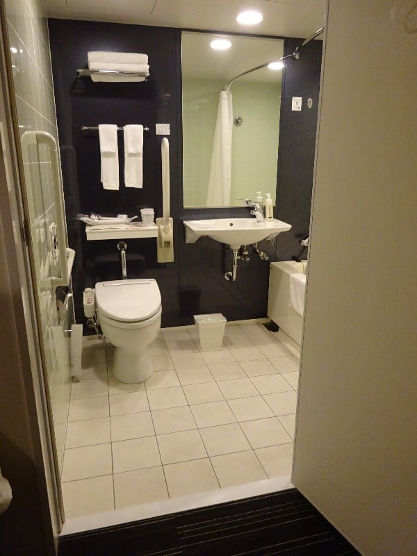 mitsui_garden_hotel_ueno_toilet