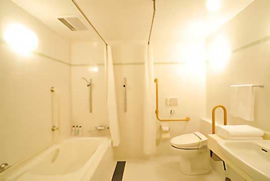 hotel-the-lutheran_accessible-room_2