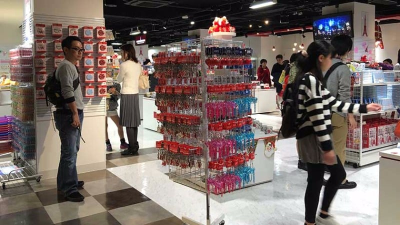 2164 tokyo tower lower level store