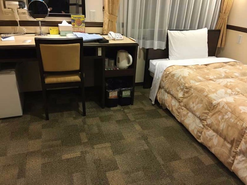 toyoko_inn_-_b_type_accessible_room_4_bed