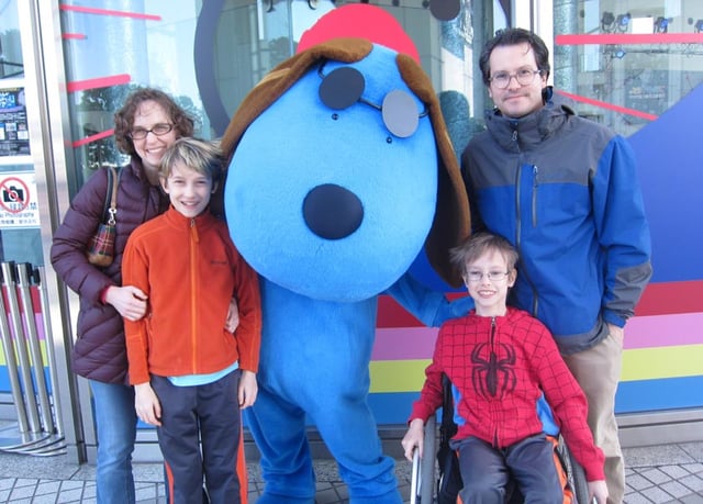 The Frost Family in Odaiba