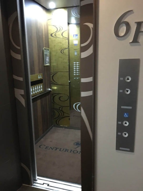 centurion-hotel-grand-akasaka-elevator