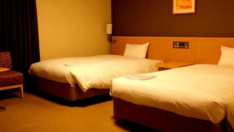 daiwa-roynet-hotel-hiroshima-accessible-room