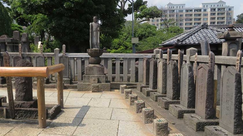 4506 sengakuji temple graves