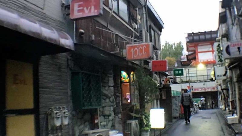 2118 kabukicho goldengai