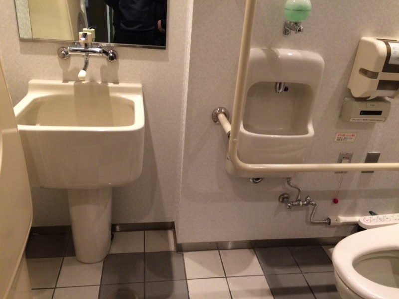 1571 2015 04 04 13 01 25 e1428657193986