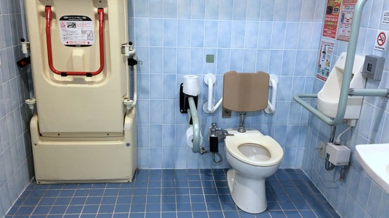 1828 yodobashi toilet