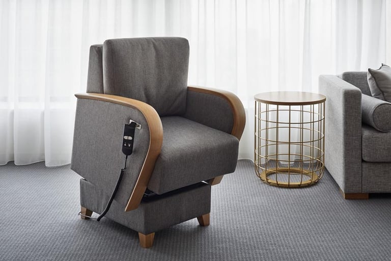 electric lift chair 2 768x512