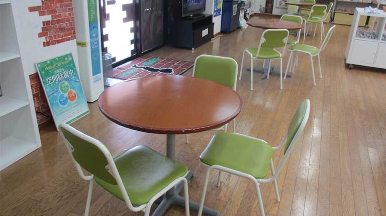 gosho aoyama manga factory shop seats 1 768x432