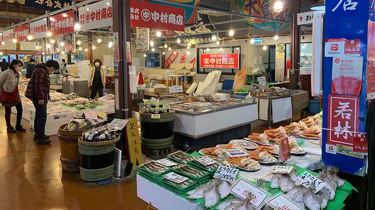 karoichi fish market stalls 768x432