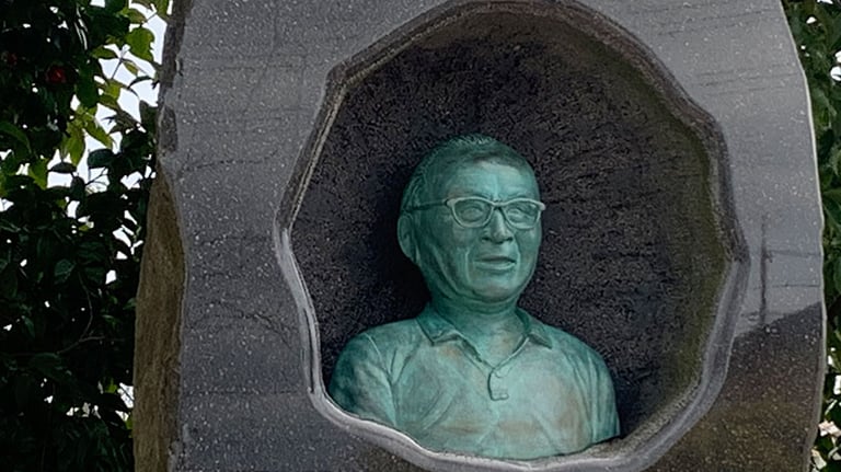 mizuki shigeru road bust 768x432