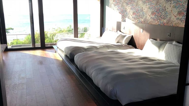 hoshinoya okinawa haru beds day 768x432