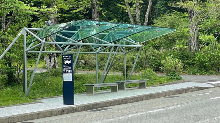 pola bus stop 768x432