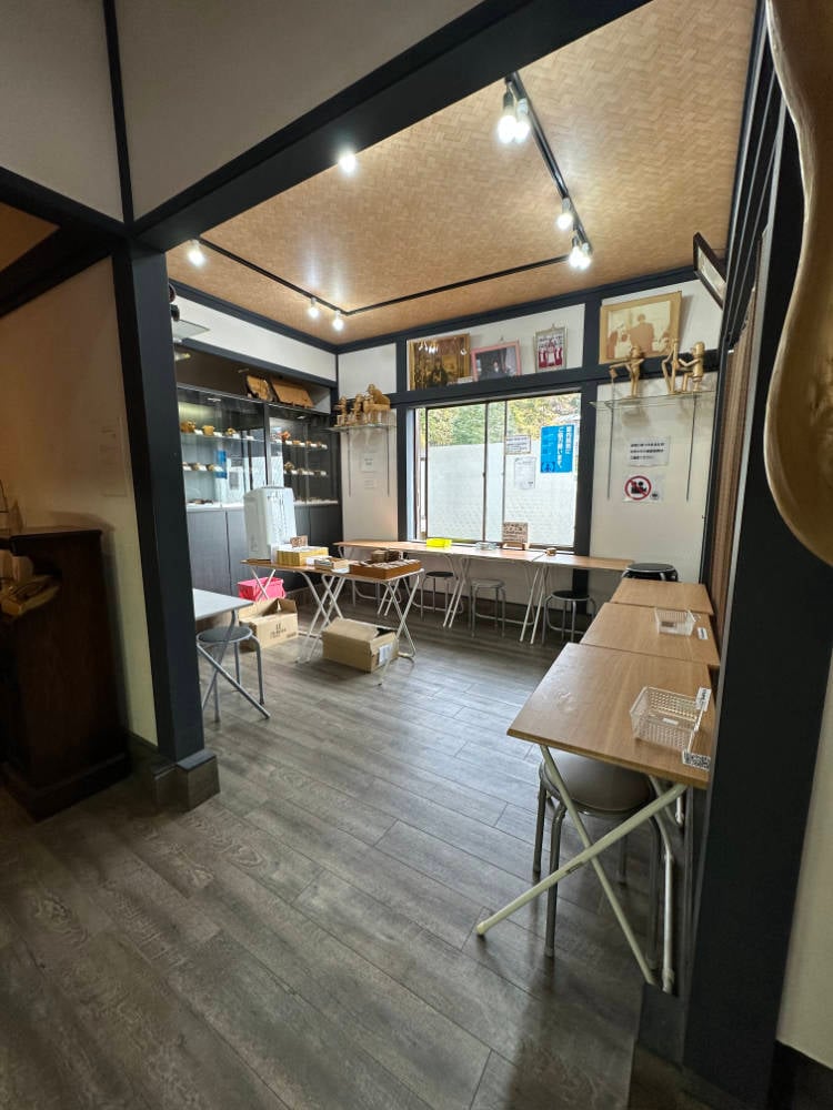 The DIY workshop inside the shop