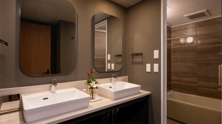Two bedroom Japanese Suite main shower 768x432