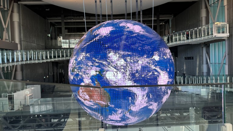 miraikan globe 3 768x432