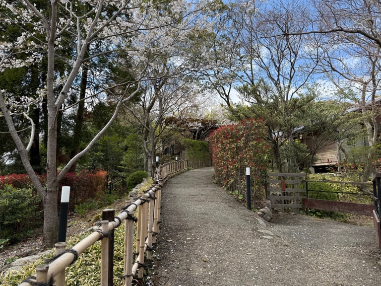 Oniishi Onsen access slope