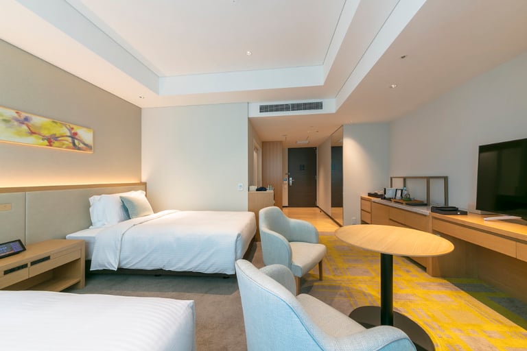 Miyako Hotel Hakata accessible room 2 768x512
