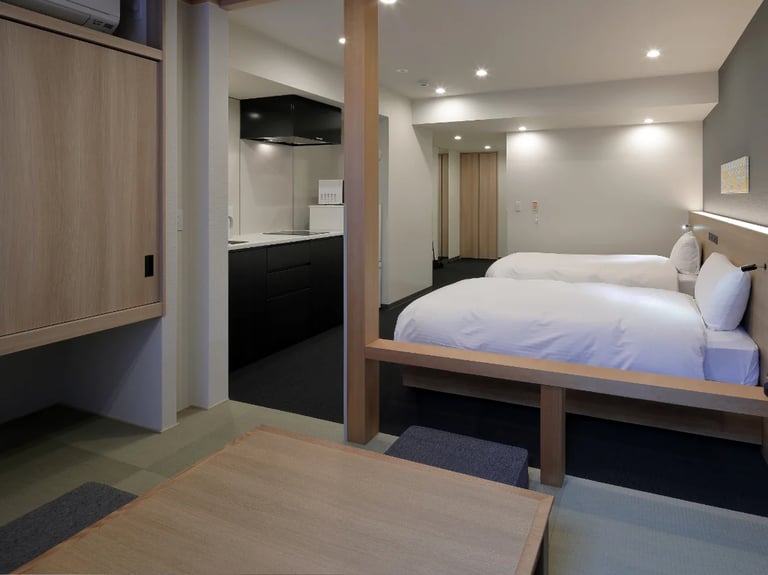 MIMARU Kyoto Shinmachi Sanjo accessible room 2 A4 43s 768x575