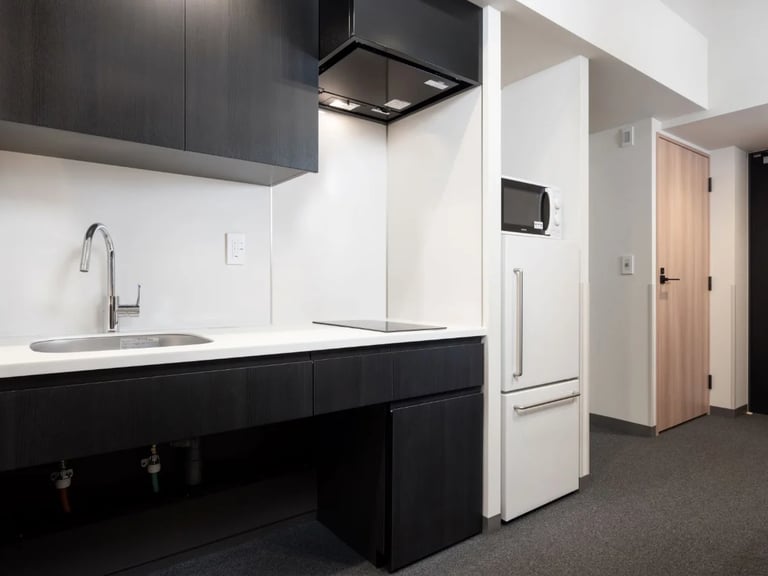 MIMARU Tokyo Kinshicho accessible room TKKC AD4 Kitchen 768x576