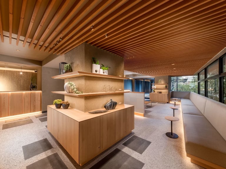 Wheelchair accessible room at Mimaru Kyoto Kawaramachi Gojo Lobby 01 43s 768x575