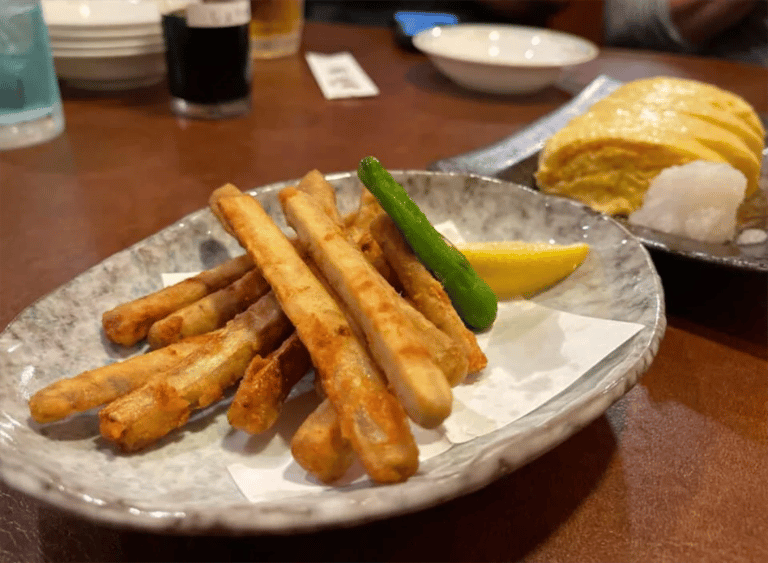 accessible kyoto pontocho tour fried gobo and dashimaki tamago 768x564