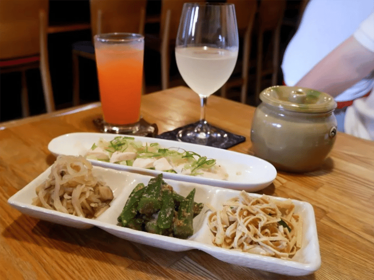 accessible kyoto sake tour otoshi appetizer platter with drinks 768x576