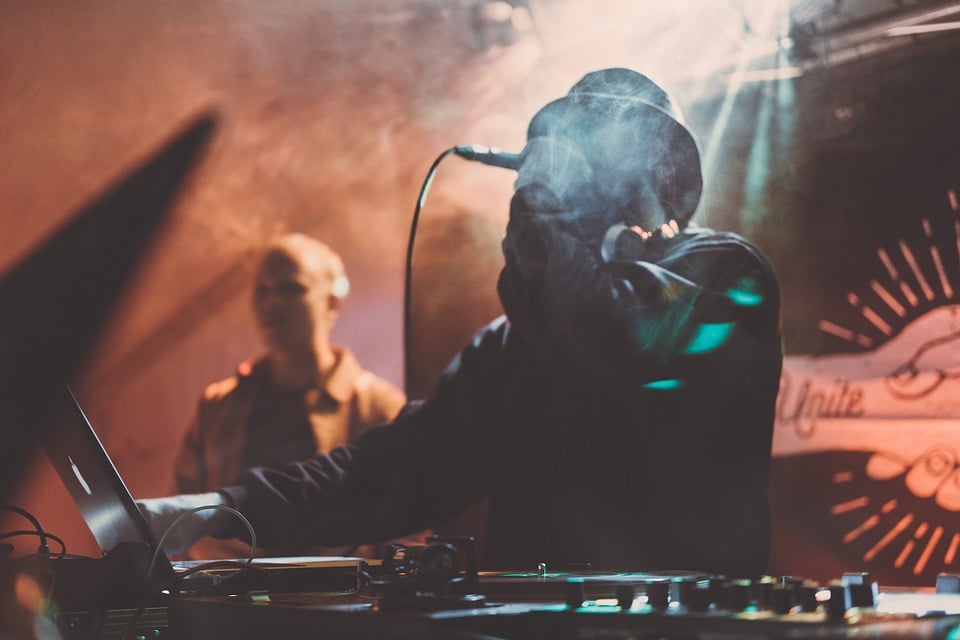 dj