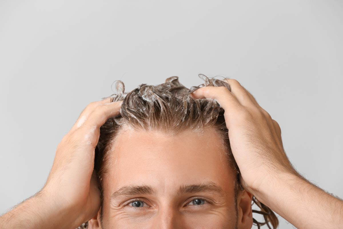 quando lavare i capelli
