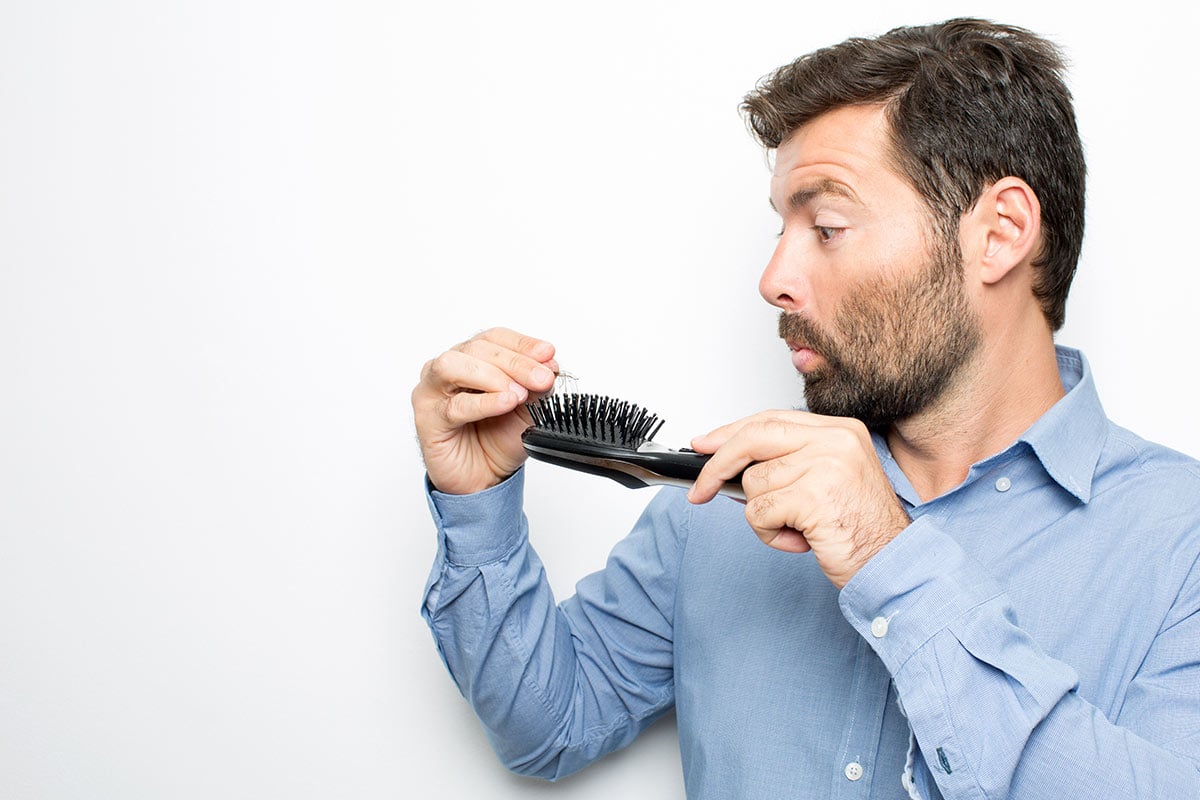 vitamina che fa crescere i capelli