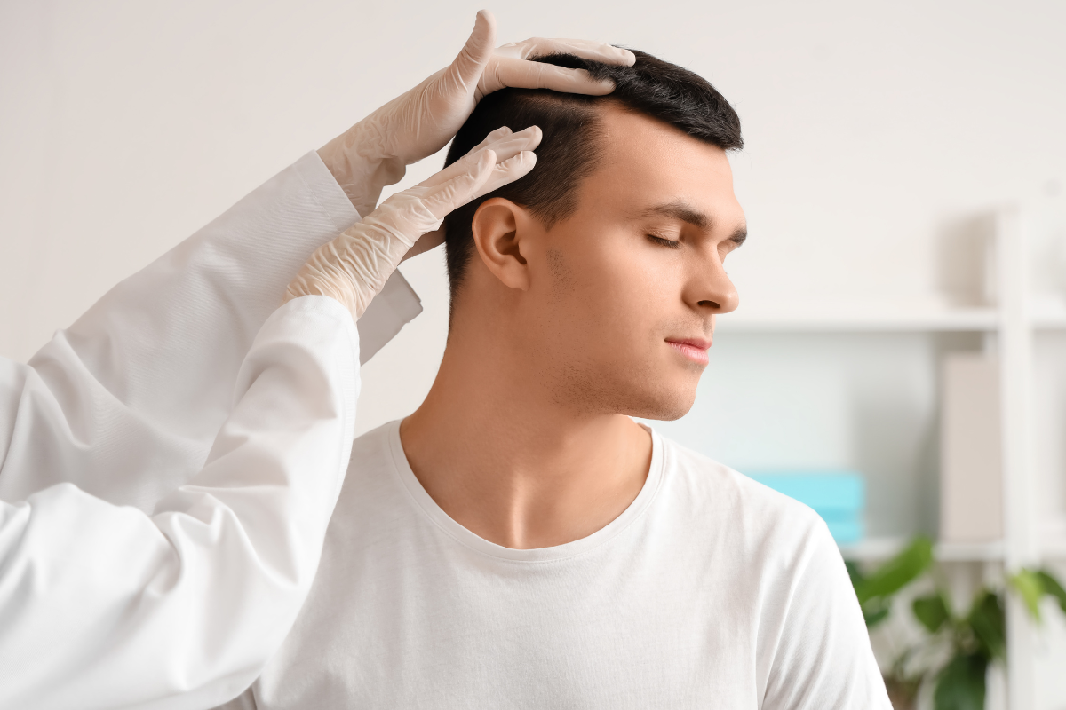 Medicina rigenerativa per capelli: cos'è e cosa sono gli esosomi