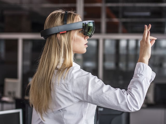 Immersive & Interactive Solutions by Burzcast