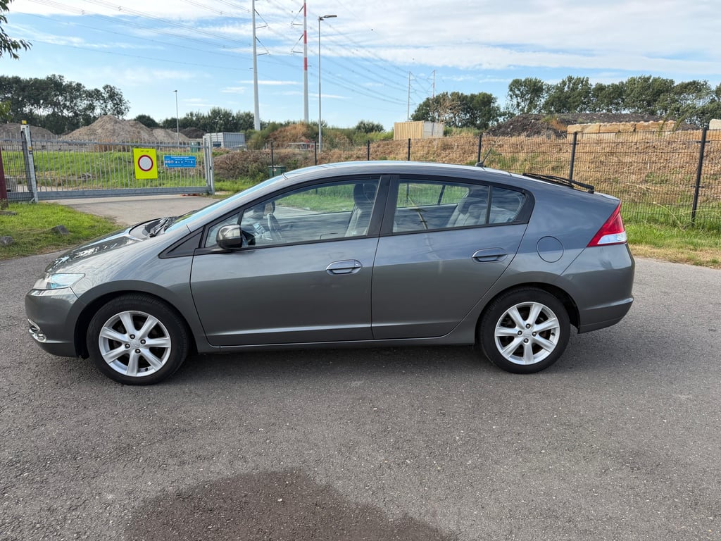 HONDA INSIGHT - Image 4