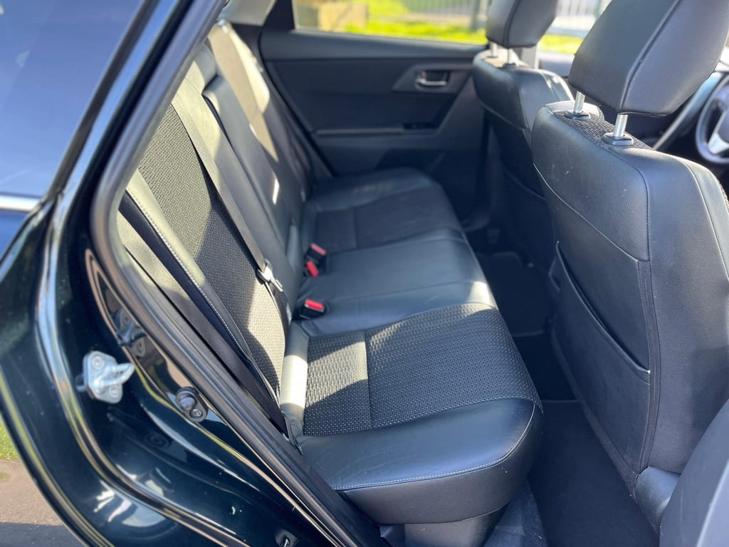 TOYOTO  AURIS TOURING SPORTS - Image 11