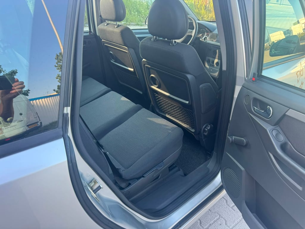 OPEL MERIVA - Image 10