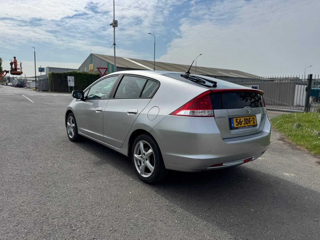 HONDA  INSIGHT - Image 8