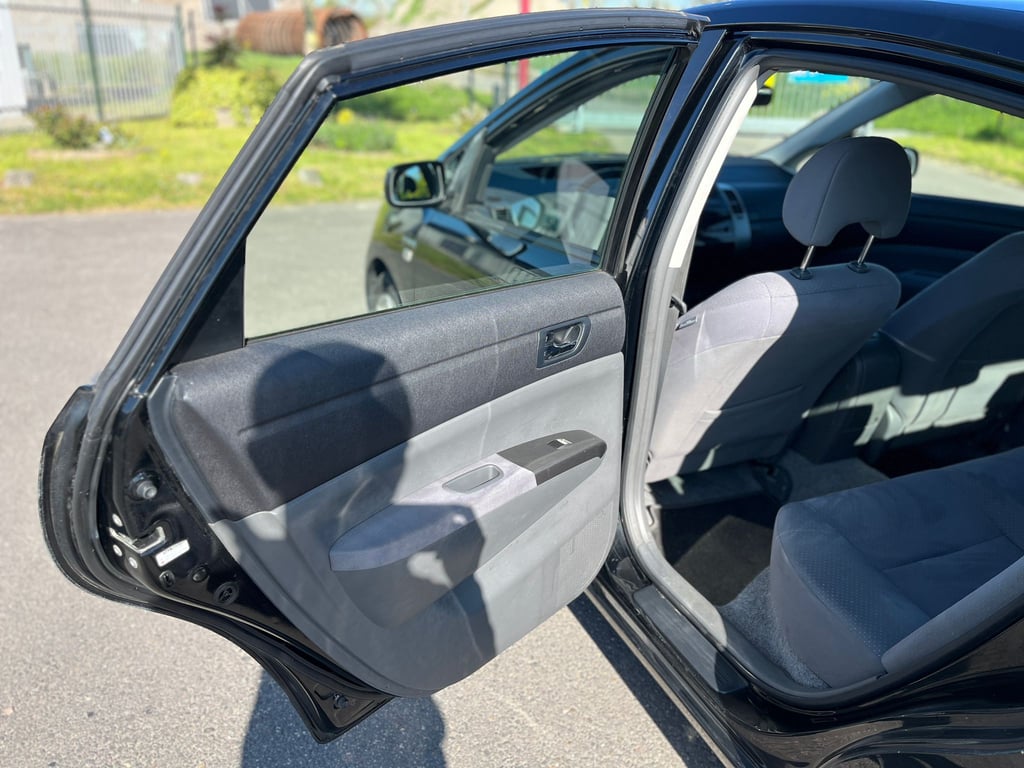 TOYOTA PRIUS - Image 14