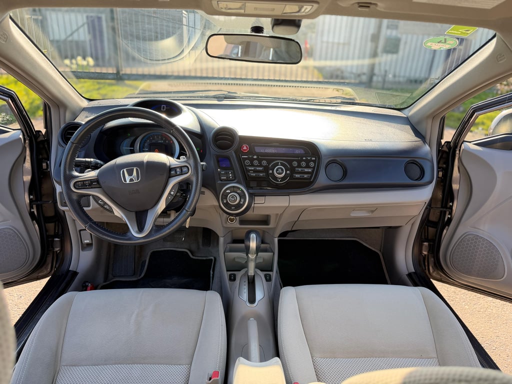 HONDA INSIGHT - Image 19