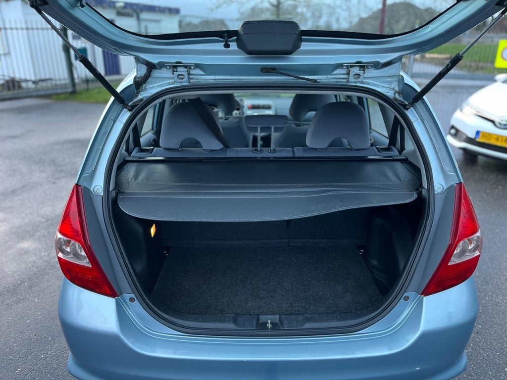 HONDA JAZZ - Image 8