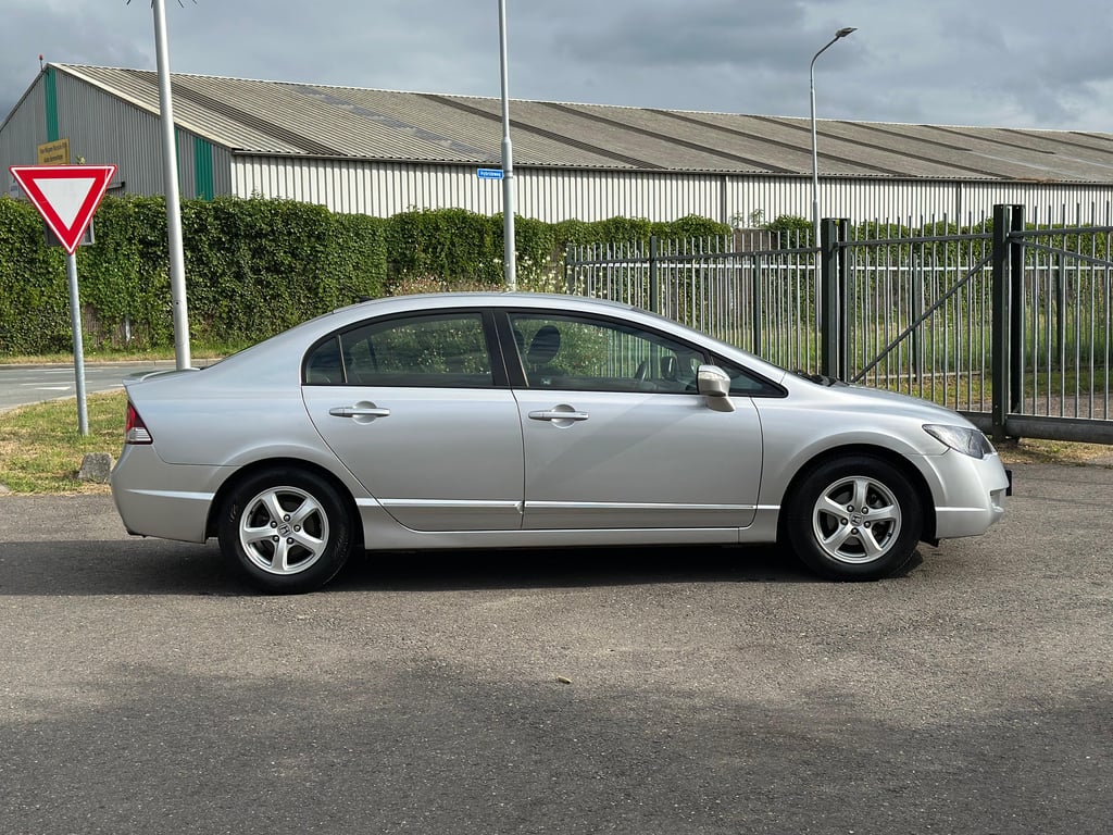 HONDA CIVIC - Image 6
